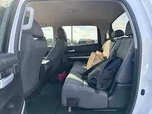 2017โตโยต้าทุนดรา SR5 - Product Image 4