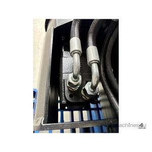 ถังผสมปูนซีเมนต์ Finer Hydraulics SIMA ขนาด 300 ลิตร สภาพใหม่ สำหรับรถ Skid Steer - Product Image 5