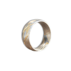 Anillo de Acero de Damasco para Hombre, Acabado Elegante con Textura Ondulada Única Forjada - Product Image 1