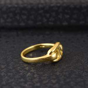 Bague à la mode en laiton pour femme avec chaîne à boucle de nez de cochon plaquée or 18 carats imperméable pour les fêtes et les mariages - Product Image 6