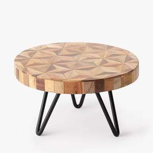 Support à gâteau rond en bois au design moderne avec 3 pieds en métal, idéal pour servir des cupcakes lors d'une fête, en provenance d'Inde - Product Image 3