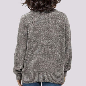 Pull chaud pour femmes avec tissu épais en laine Pull tendance pour femmes avec design coupe ample Pull en tricot à la palangre pour femmes - Product Image 2