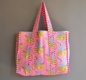 Bolso de compras de algodón hecho a mano con estampado de bloque de mano indio, bolso de mano para mujer, bolso de hombro acolchado con estampado de bloque hecho a mano - Product Image 2