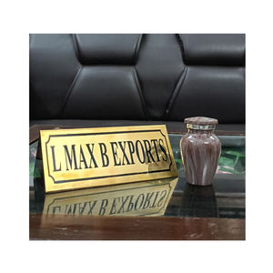 Vente énorme sur les urnes de crémation de souvenir de finition personnalisée de style américain de qualité supérieure/urne commémorative de cendres du fabricant indien - Product Image 1