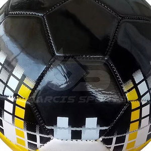 Balón de fútbol de grado profesional con cubierta duradera de PU para partidos competitivos y entrenamiento al aire libre - Product Image 4