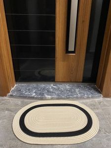 Paillasson décoratif en corde naturelle pour l'entrée, avec texture tissée à la main et finition élégante - Product Image 3