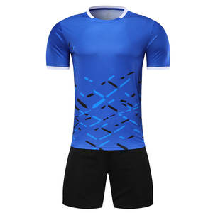 Maillot de football pour hommes, tissu polyester à séchage rapide, manches courtes, design sublimé, léger, impression de nom personnalisée, OEM ODM en gros - Product Image 2