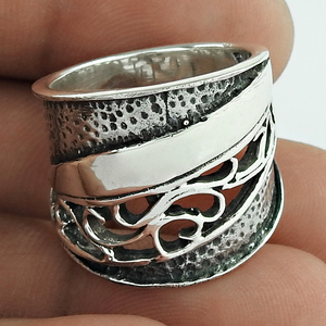 แหวนเงินแท้ 925 ทำมือ ดีไซน์เรียบง่าย สำหรับผู้หญิง แฟชั่น ของขวัญสำหรับสาวๆ  งานเงินแท้ทำมือ  ผู้จำหน่ายเครื่องประดับเงินแท้ - Product Image 3