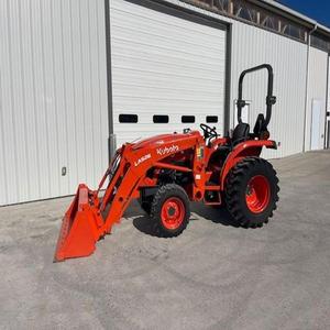 Venta al por mayor KUBOTA LA526 Tractor agrícola Tracción en las cuatro ruedas 4x4 Motor diésel Potencia 51.5KW Entrega rápida disponible para la venta - Product Image 4