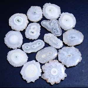 Cabochon de pierres précieuses en vrac de Quartz solaire naturel de haute qualité taille libre pour la décoration intérieure et la fabrication de bijoux effet de guérison - Product Image 6