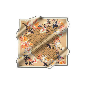 Écharpe carrée en satin de soie beige de luxe pour filles - Product Image 1