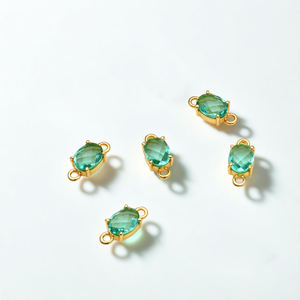 Pendentif en argent sterling plaqué or 13x6mm en quartz tourmaline verte, pierre précieuse ovale à facettes, connecteur bohème DIY - Product Image 1