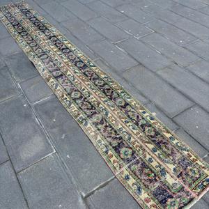 Alfombra Turca de 1.8x12.5 pies, Alfombra Azul con Diseño Floral de Lana - Product Image 2