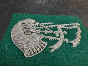 ป้ายแขนไพเพอร์สีทองสีเขียวเข้มป้ายแขนเสื้อแบบอังกฤษสั่งทำ - Product Image 5