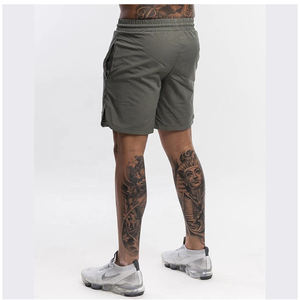 Pantalones cortos deportivos de gimnasio personalizados de verano para hombre, diseño de moda, secado rápido, peso ligero, cintura media, aptos para levantamiento de pesas - Product Image 3