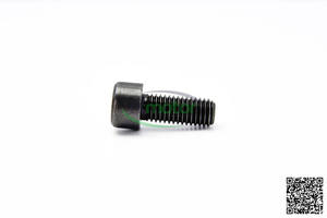 Piezas de motor MWM de tornillo de cilindro de alta precisión de venta superior para uso industrial - Product Image 4