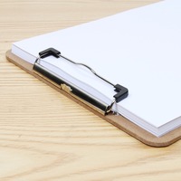 Vente en gros de porte-documents Youda en MDF, format A4, clip à profil bas, surface lisse, coussinets en caoutchouc protecteurs