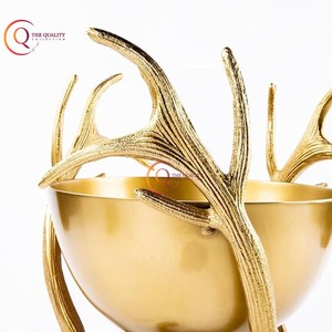 Nouveau design de bac à glace en métal couleur or avec poignée en bois de cerf pour la décoration et l'utilisation de bouteilles de bière. - Product Image 6