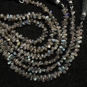 Perles Briolette en forme de gouttes de larme à facettes en labradorite, gouttes arc-en-ciel noires naturelles, fournitures de perles en gros - Product Image 1