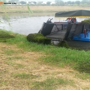 Bateau de nettoyage semi-automatique, récolteur de jacinthe d'eau, collecteur de déchets flottants, bateau de coupe d'algues pour rivières et lacs à vendre - Product Image 2