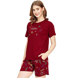 Conjunto de camiseta y pantalones cortos para mujer de la mejor calidad a pedido, conjuntos de gemelos informales estampados a la moda para mujer con color y tamaño personalizados - Product Image 6