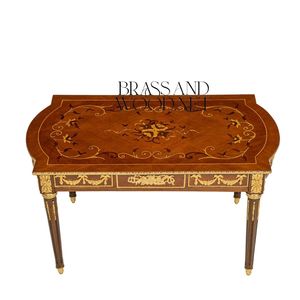 Mesa de Centro de Lujo con Incrustaciones de Madera Intrincadas y Detalles en Latón para una Decoración Elegante de la Sala de Estar - Product Image 1
