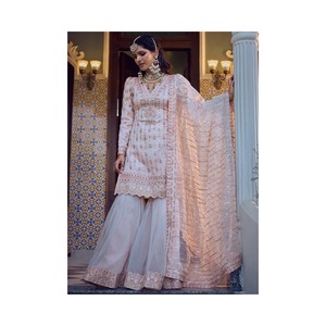 Robes de mariée pakistanaises mariage 2024 nouvelle collection travail manuel lourd robe personnalisée couleur et taille les deux peuvent être personnalisés - Product Image 5