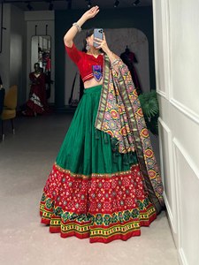 Lehenga choli โดย fabzone พิมพ์ gamthi ผ้าไหมแท้ออกแบบล่าสุด - Product Image 2