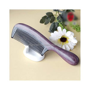Peignes à cheveux en corne classique Peigne à manche en bois naturel Peigne en corne de buffle en bois de santal violet Pas de statique pour hommes et femmes - Product Image 1