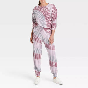 Créez Votre Propre Ensemble de Survêtements Décontractés d'Hiver pour Femmes de Haute Qualité - Ensemble 2 Pièces Long, Léger, Écologique et Respirant - Product Image 1