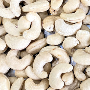 Wholesales Vietnam <b>Nuts</b> Cashew Vietnam W320 Cashew <b>Nuts</b> WW180, WW240, WW320 SANTIGO Cashew <b>Nuts</b> W320 OEM, ODM - Product Image 1