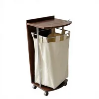 Armoire à linge moderne en bois de haute qualité avec sac amovible fabriquée en Italie