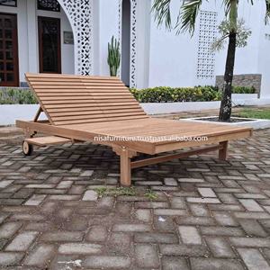 Chaise longue de patio, chaise longue double en teck massif pour l'extérieur, mobilier de jardin pour hôtel, villa, plage, piscine, bois durable - Product Image 4