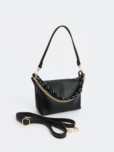 Sac à bandoulière pour femme avec logo personnalisé, sac hobo en cuir PU, sac à main avec chaîne, fabrication OEM ODM sous marque privée - Product Image 2