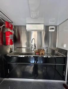 Remolque de Comida Móvil Negro, Cocina Móvil con Horno de Pizza de Acero Inoxidable, Vehículo de Catering Comercial de Doble Eje para Eventos al Aire Libre, 10m de Longitud - Product Image 3