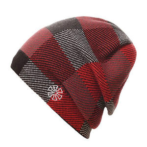 Bonnets chauds d'hiver 2025 personnalisés, coupe régulière fabriqués au Pakistan Nouvelle arrivée 2025 Bonnets de haute qualité pour adultes - Product Image 1