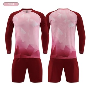 Camiseta de fútbol OEM en stock, uniforme de fútbol de entrenamiento, Impresión de nombre, corte automático, ropa deportiva para equipos, ropa fabricada - Product Image 1