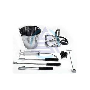 Set Dental Equino: Espejo, Separador Bucal y Lima Flotante para Caballos, con Jeringa - Product Image 1