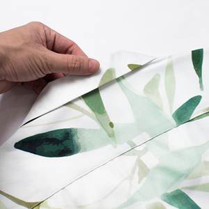 Camisa de Manga Corta con Cuello Tipo Chaleco TST 8144, Color Verde Oliva, Tela de Seda Diagonal - Product Image 2