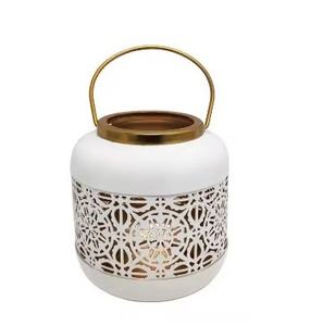 Qualité supérieure Classique Élégant Galvanisé Métal Aluminium Lanterne Nouveau Design Décoratif Moderne Bougeoir Décor De Noël - Product Image 6