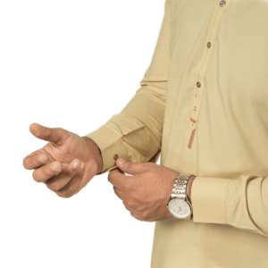 Nadeem Kurta KHAKI R-33 para hombre, corte holgado/estándar, teñido liso con detección de aguja - Product Image 5