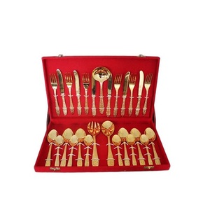 Ensemble de couverts en laiton doré fait à la main avec des poignées en forme de feuille, taille personnalisée, vaisselle, ensemble de couverts en Inde - Product Image 5