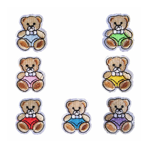 แผ่นแปะรูปหัวใจและตัวอักษรภาษาอังกฤษสำหรับหมวกใช้ตราปักโลโก้แบรนด์ตามสั่ง2025 - Product Image 1