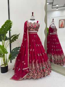 Lehenga de georgette sintética con bordado de hilo y lentejuelas de diseño, blusa de georgette sin coser y dupatta. - Product Image 4