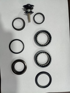 Adjustable Rear Quick Release <b>Fork</b> Fitting Rubber Bottom Bracket Type - Product Image 2