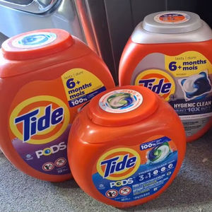 Détergent à lessive liquide Tide PODS, parfum original, compatible HE, 112 pièces - Product Image 1