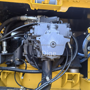 Excavadora hidráulica sobre orugas Komatsu de segunda mano Original de Japón, motor de llave de 35 toneladas, caja de cambios, cojinete de bomba de engranajes - Product Image 6