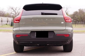 2022 X C 4 Hatchback AWD R18 Lithium Leather Double Rear <b>Camera</b> - Product Image 4