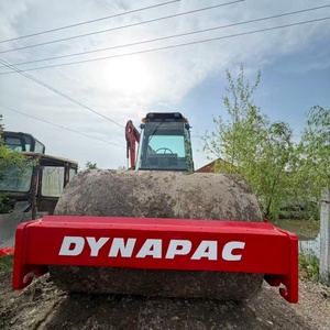 Compacteur vibrant d'occasion Dynapac CA301D, équipement de construction routière, moteur puissant, prêt à être expédié - Product Image 3