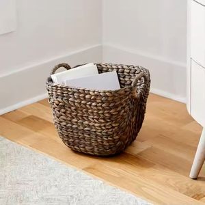 Handmade <b>Water</b> <b>Hyacinth</b> <b>Basket</b> with Leather Wrapped Handles for Decorative Storage and Home Organization - Product Image 4